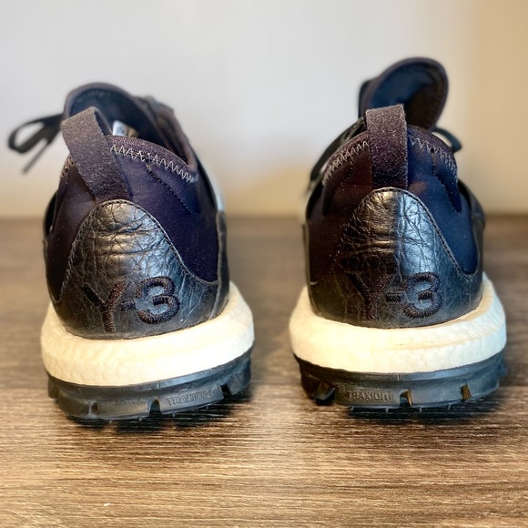 Adidas Y-3 Black Response Boost Sneakers (Men’s) - Picture 4 of 8